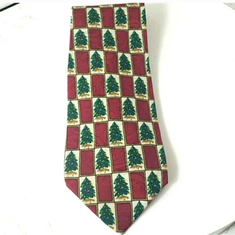 HARBOROUGH TRADITIONS Silk Christmas Tree Neck Tie Holidays